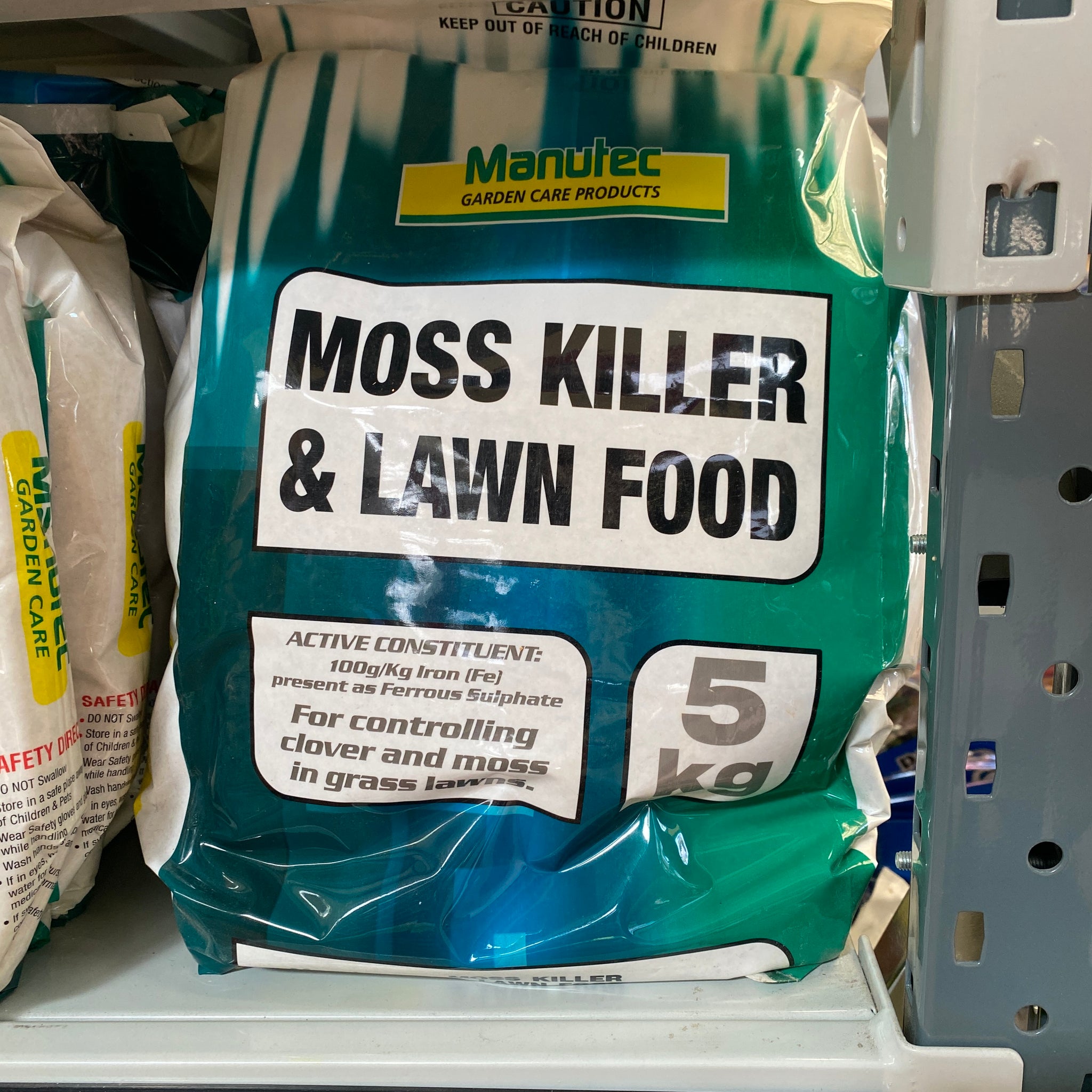 Manutec Moss Killer & Lawn Food 5 kg