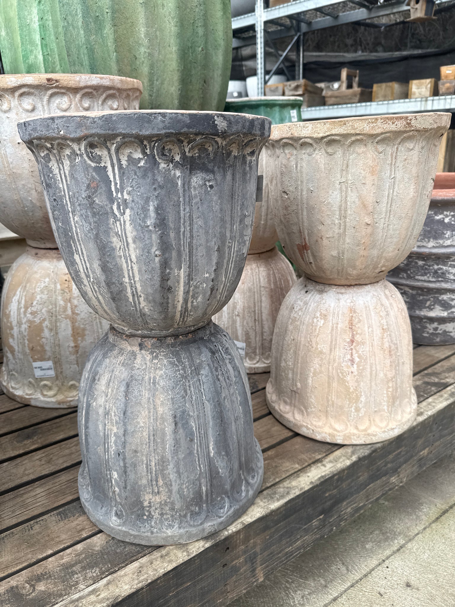 Ancient Bell Pot Black/Cream S